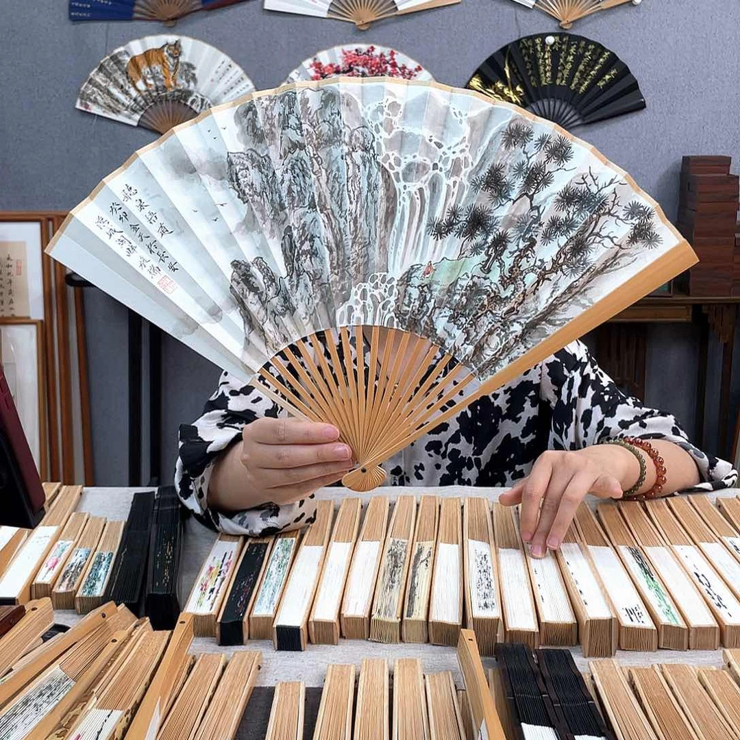 国画95寸玉竹-纯手绘-文玩扇骨（默认粘好）