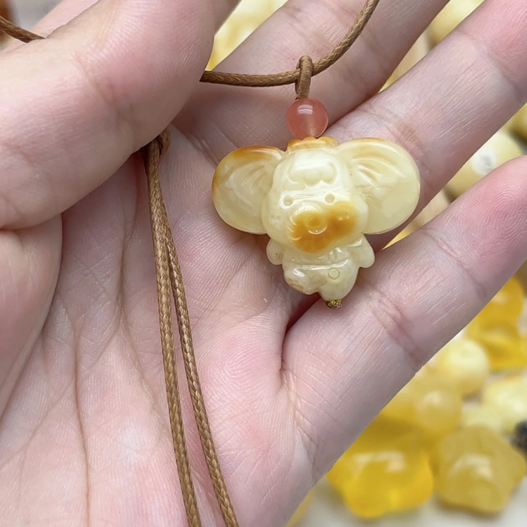 裸石蜜蜡未镶嵌配饰