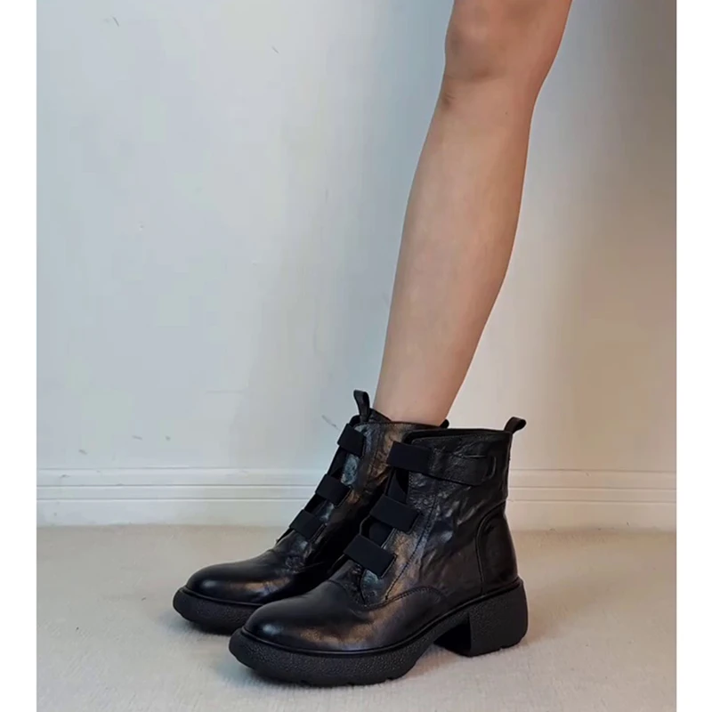 牛皮版~厚底马丁靴女款2025新款英伦风通勤魔术贴圆头复古短靴