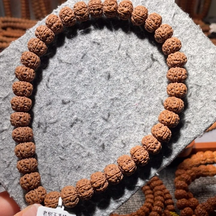 手串金刚菩提纯血老树王大尺寸手持
