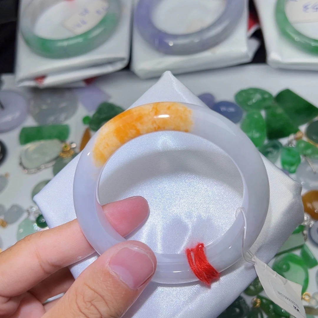 翡翠未镶嵌颈饰手镯51.5