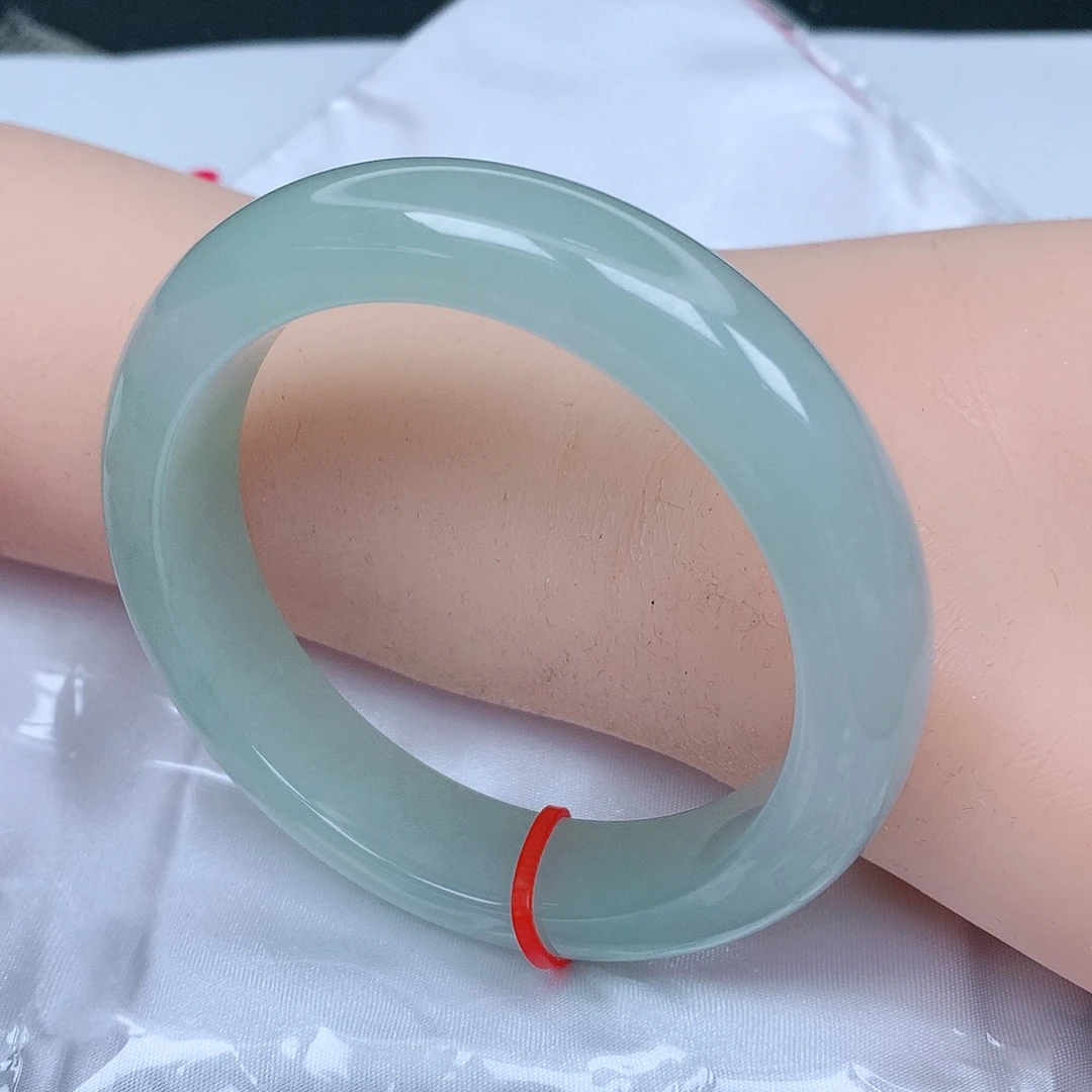 【闪购商品】翡翠手镯未镶嵌，54