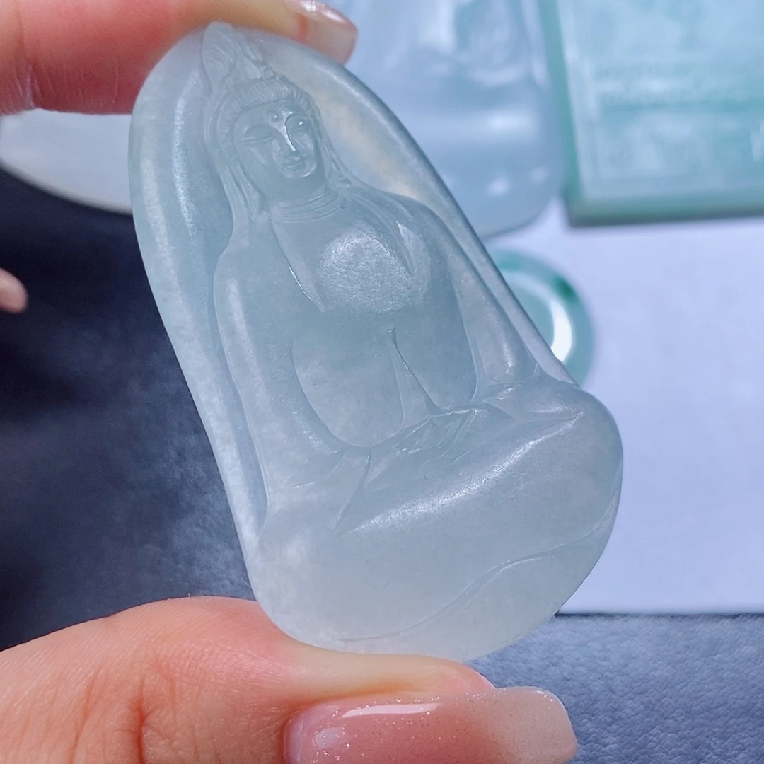 定制翡翠未镶嵌毛货不支持退换货，付款后确认抛光