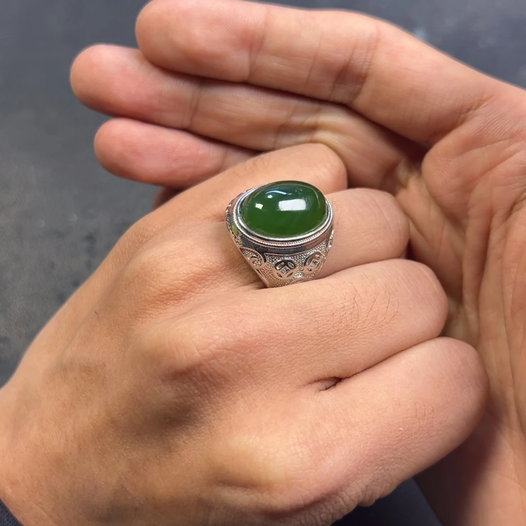 颈饰未镶嵌和田玉多样性