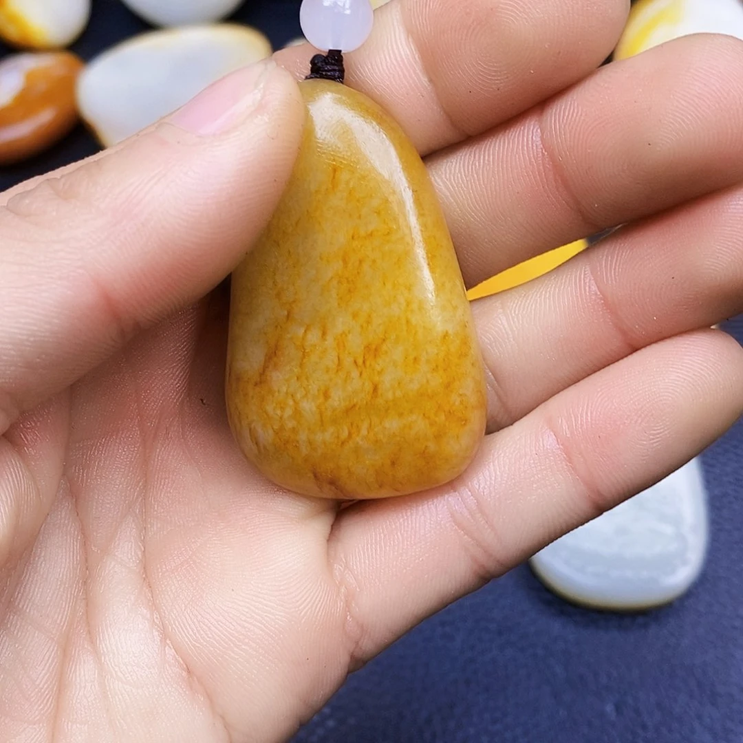 和田玉挂件未镶嵌