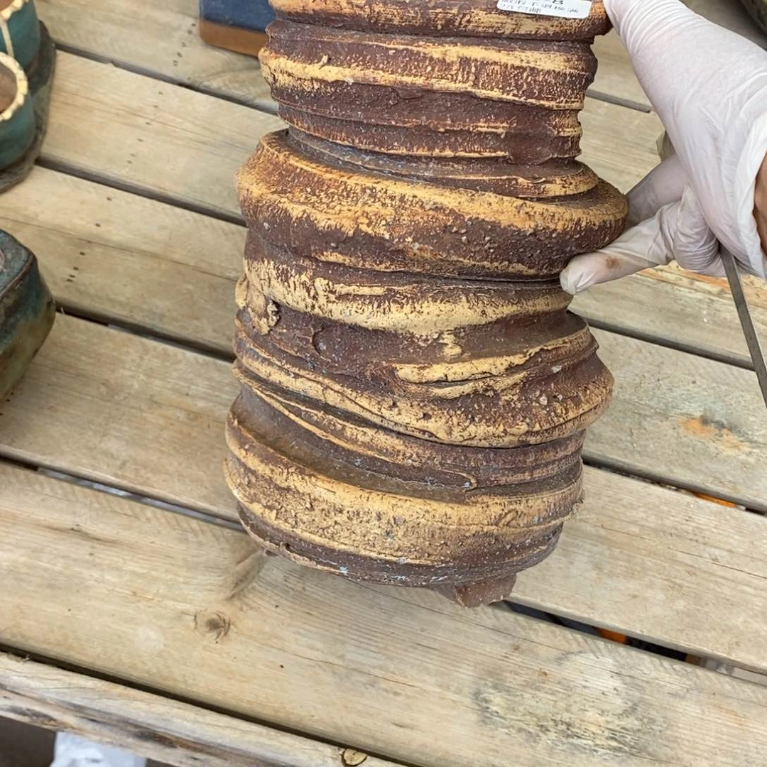 红陶往**烟8号多肉盆一个呀