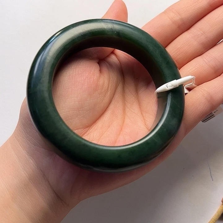 未镶嵌手镯和田玉57.2……1200