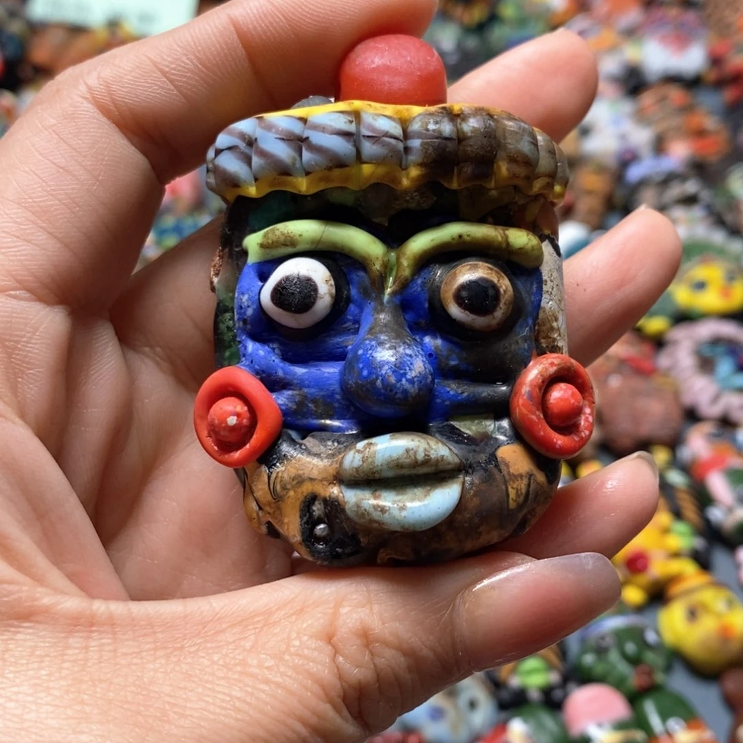 琉璃颈饰印度尼西亚福利娃