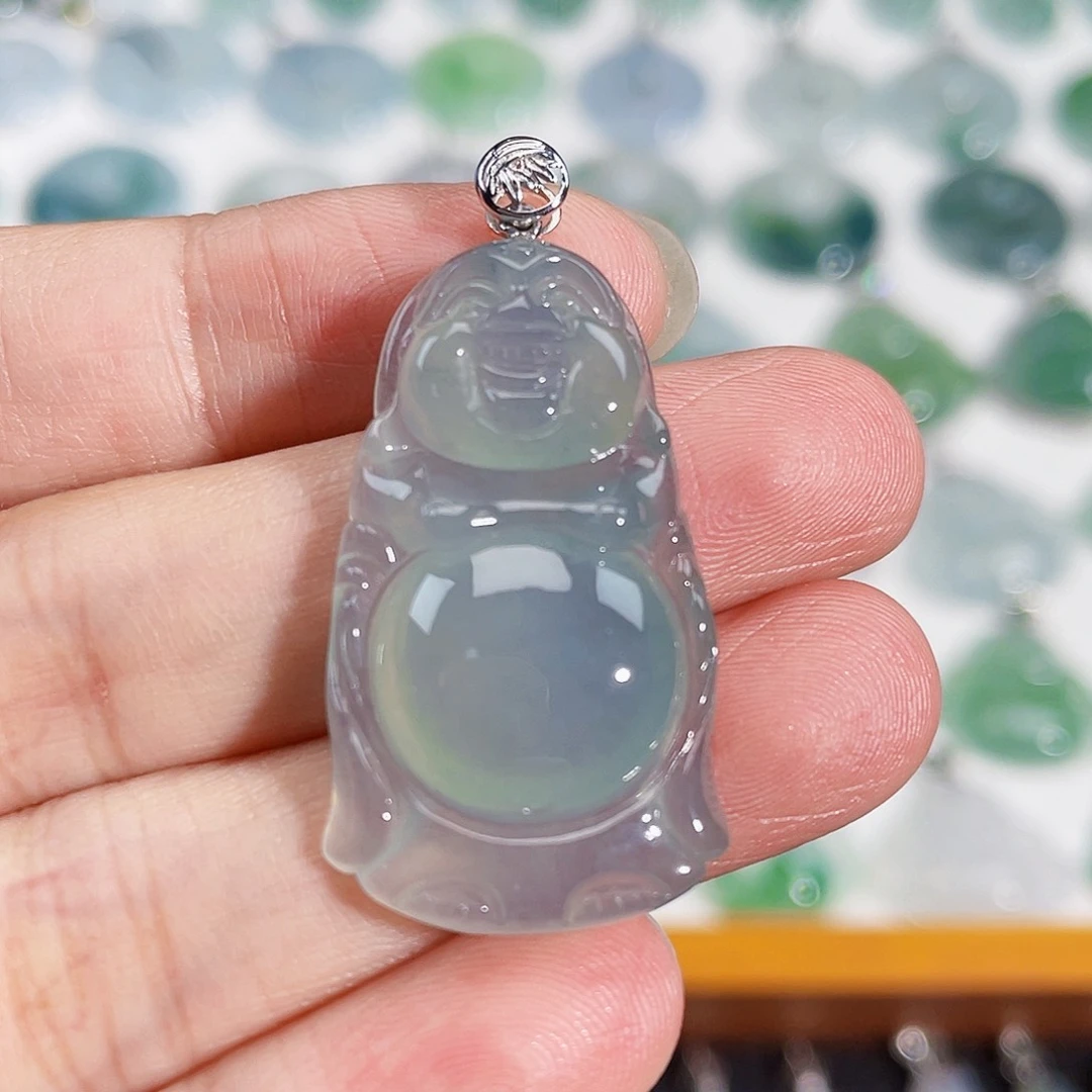 颈饰18K金镶嵌翡翠吊坠