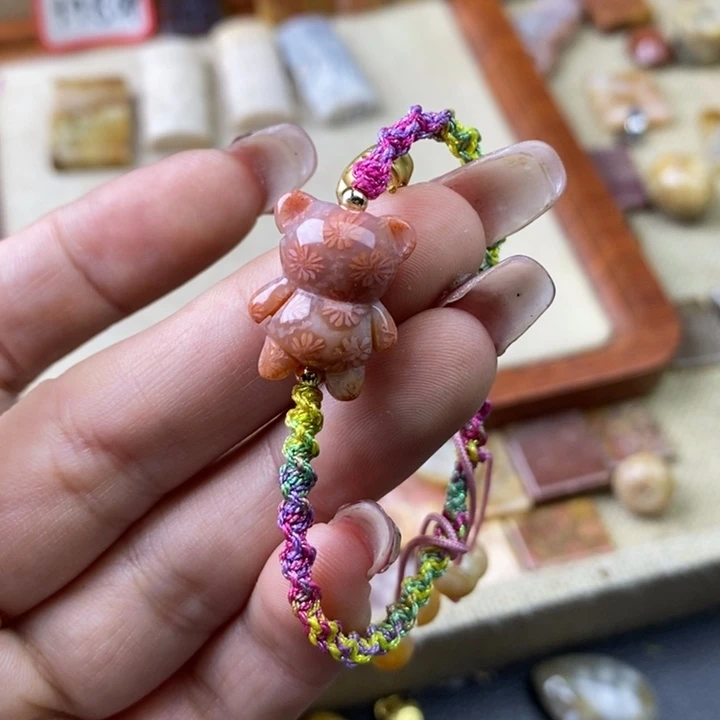 石英岩玉合金颈饰