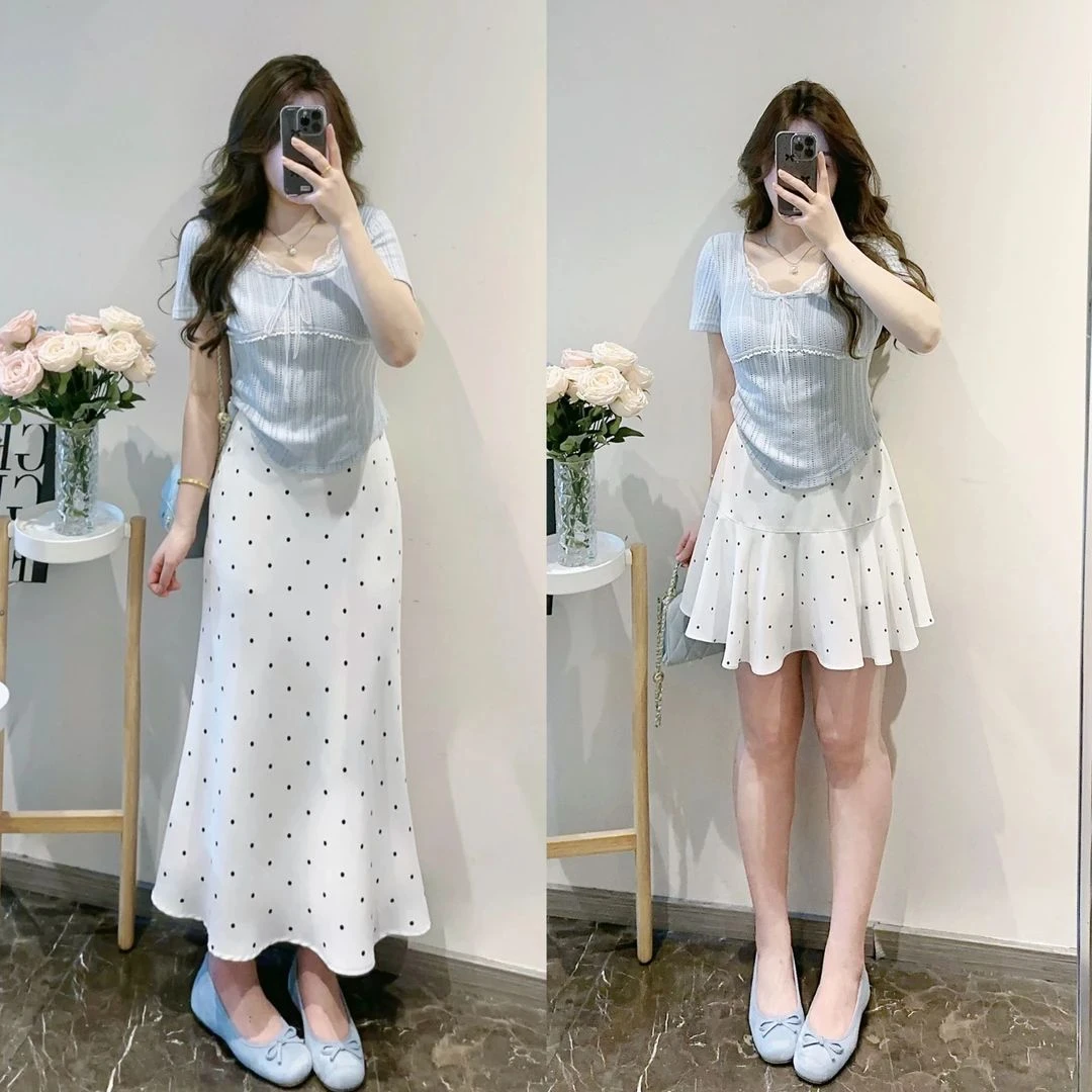 W3776  气质设计感温柔法式蓝色上衣白色波点半身裙