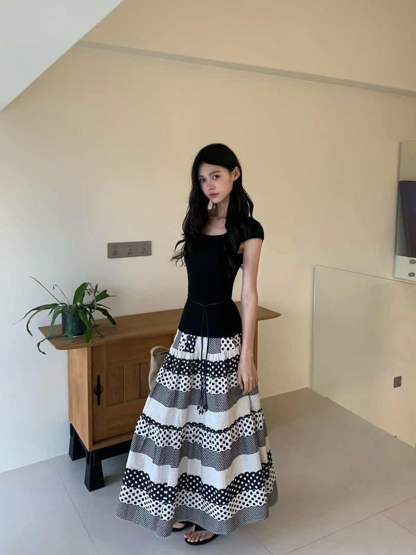 vvs@8293 波西米亚度假风高腰显瘦大摆半身裙（裙长84左右）6-4