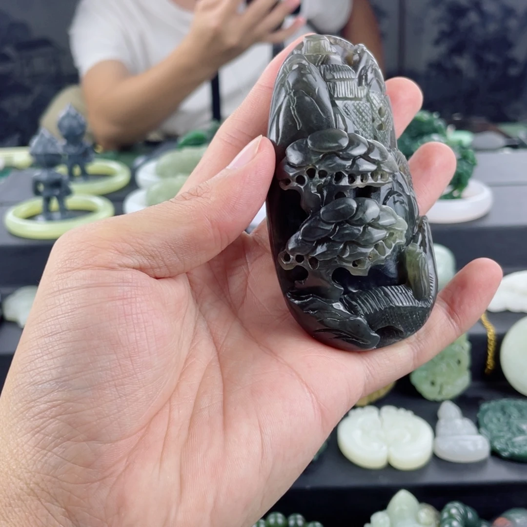 颈饰未镶嵌和田玉