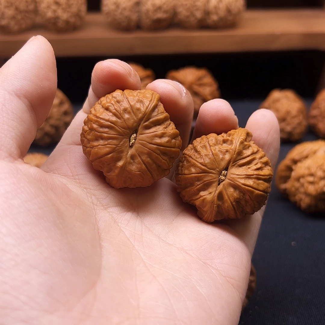 把件核桃乾隆磨37全品