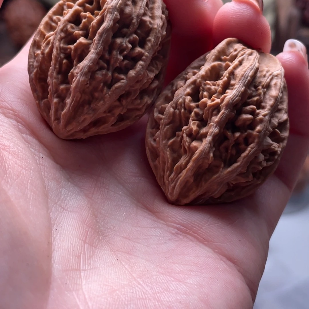 文玩核桃把件楸刀鱼1