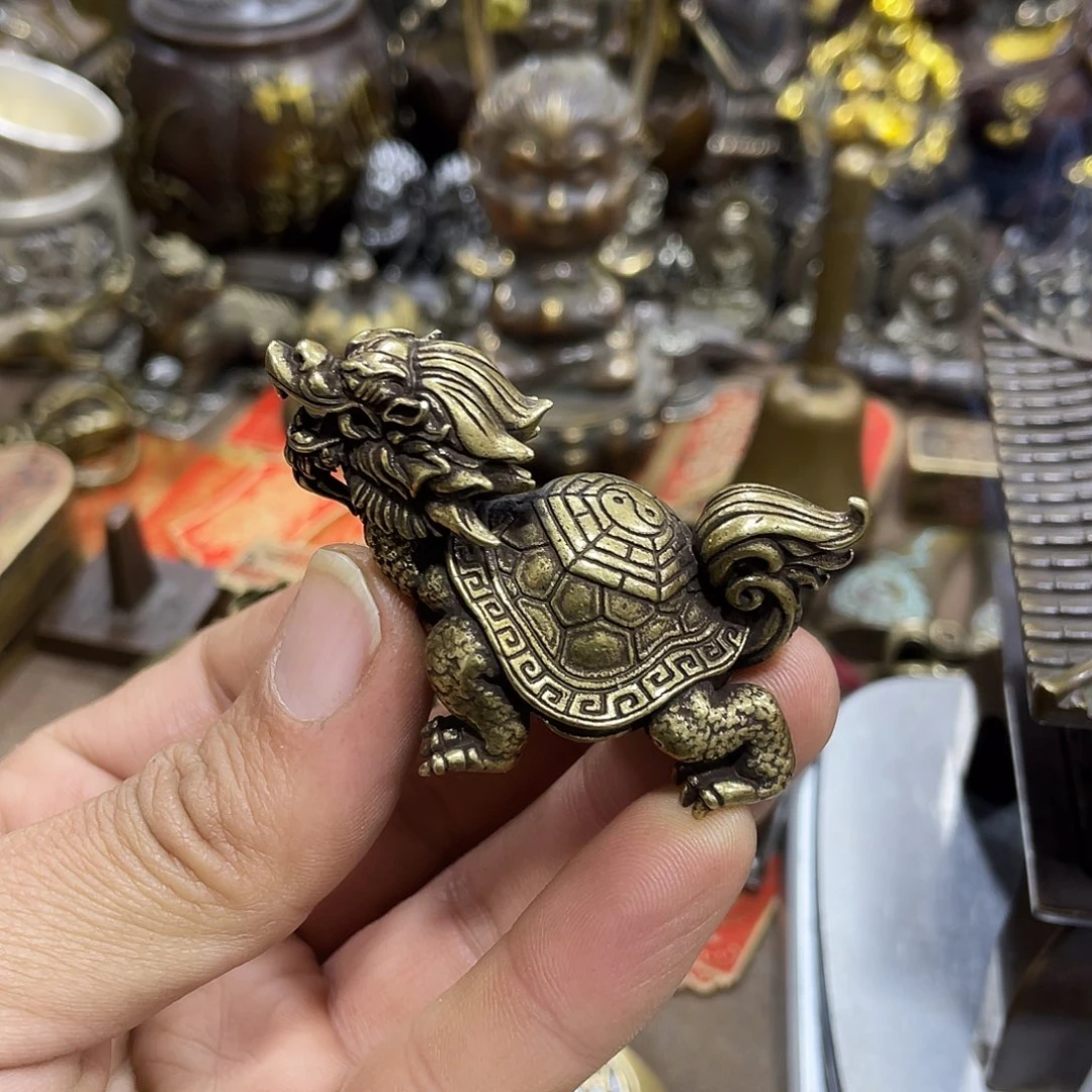 苏***拍黄铜材质精品摆件