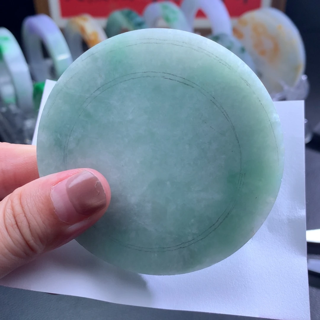 定制翡翠未镶嵌正1号57圈内满果绿