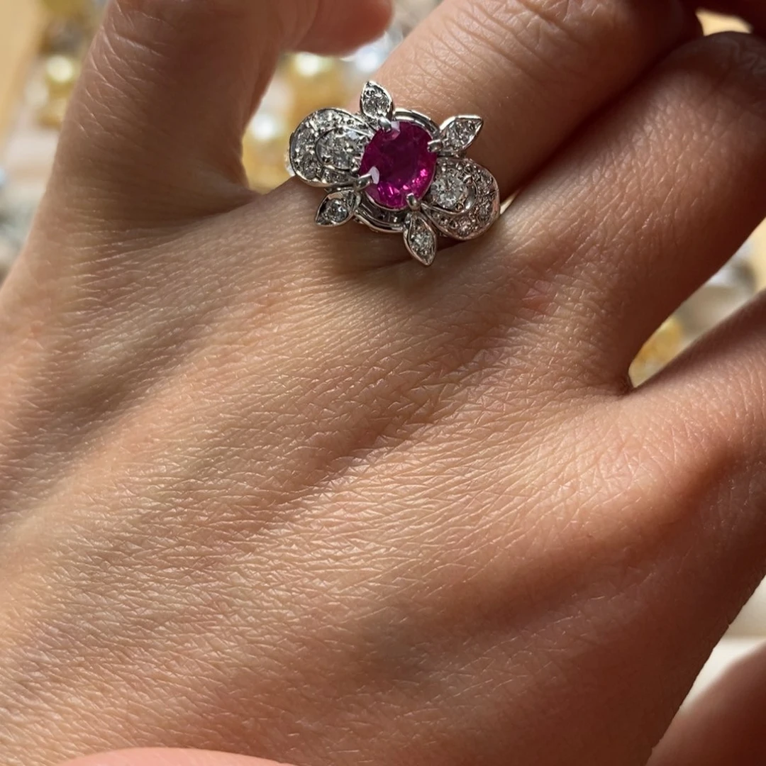 红宝石戒指未镶嵌