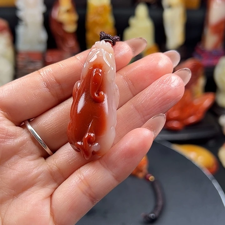 灰***黑寿山石老性芙蓉石