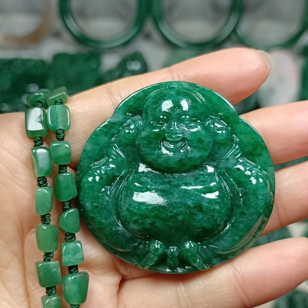 独山玉未镶嵌佛公