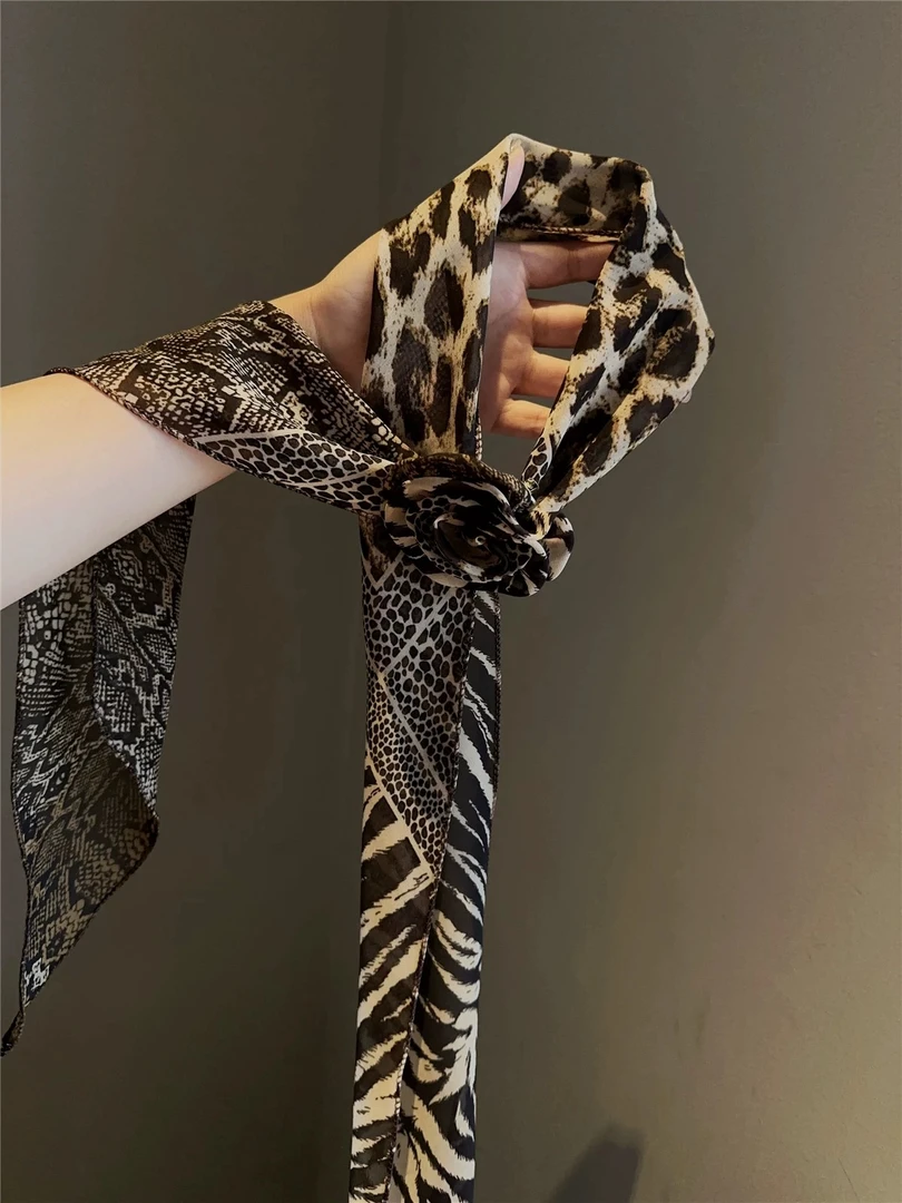 百搭多用丝巾女薄款洋气发带时尚网红轻奢拼色颈链丝巾