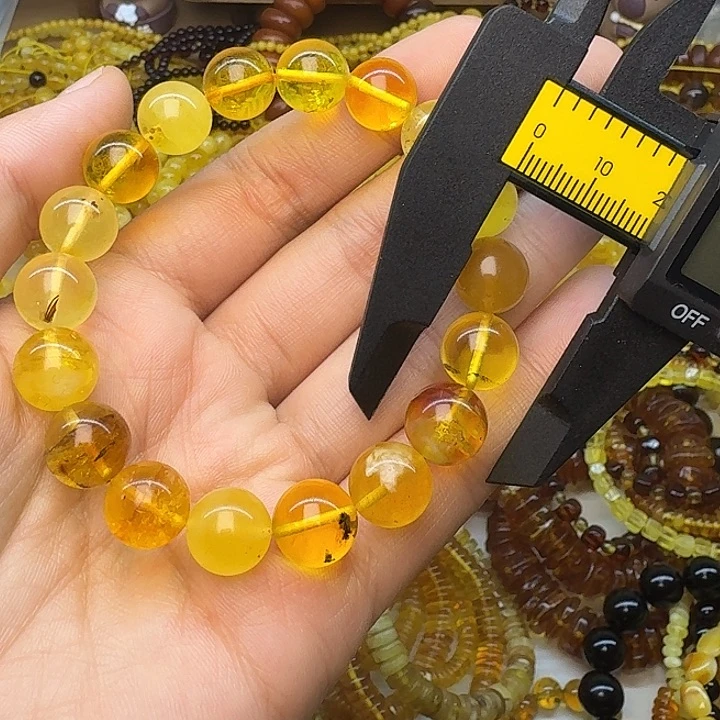 琥珀未镶嵌珠宝奇石