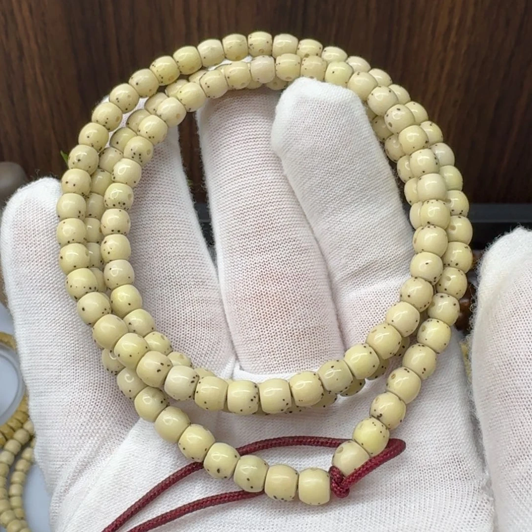 星月菩提吊坠同枝骨瓷月大留白