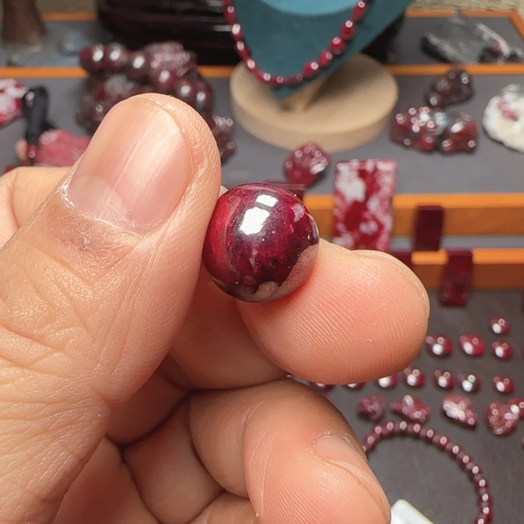 l***喝天然辰砂原矿珠子