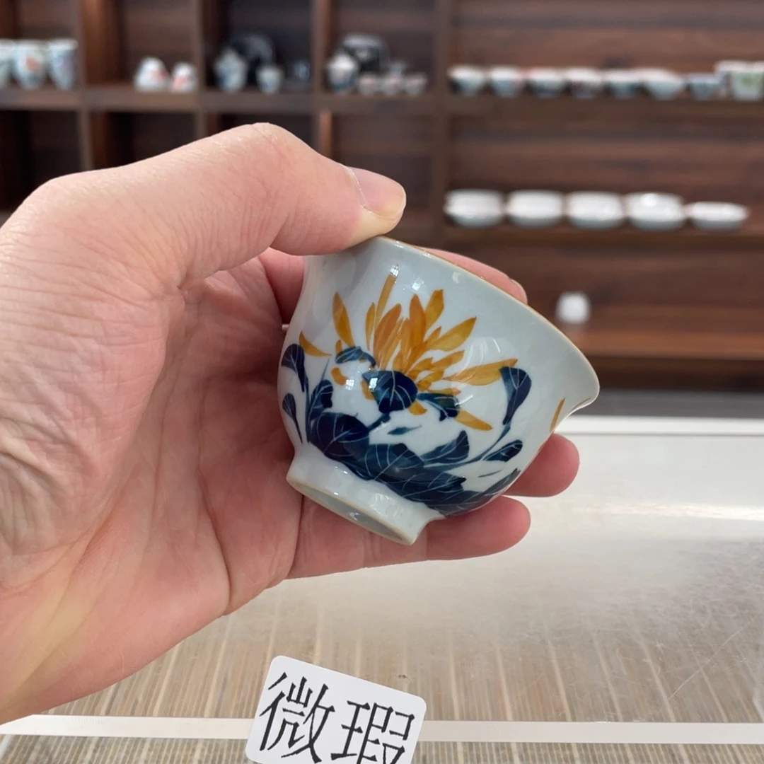 釉下手绘茶具微瑕