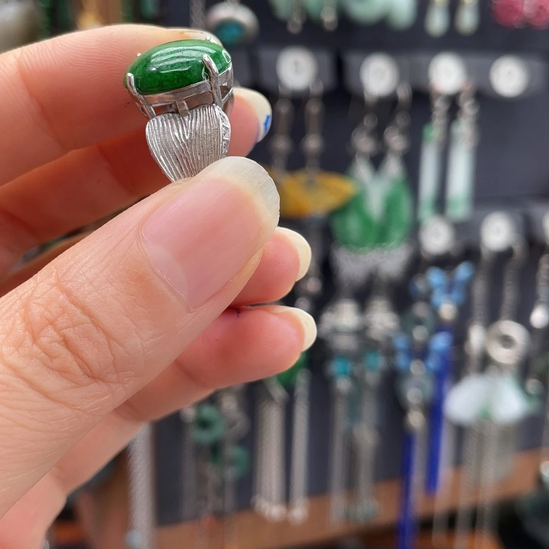 翡翠银S925镶嵌耳饰彼**惜476hnjhh