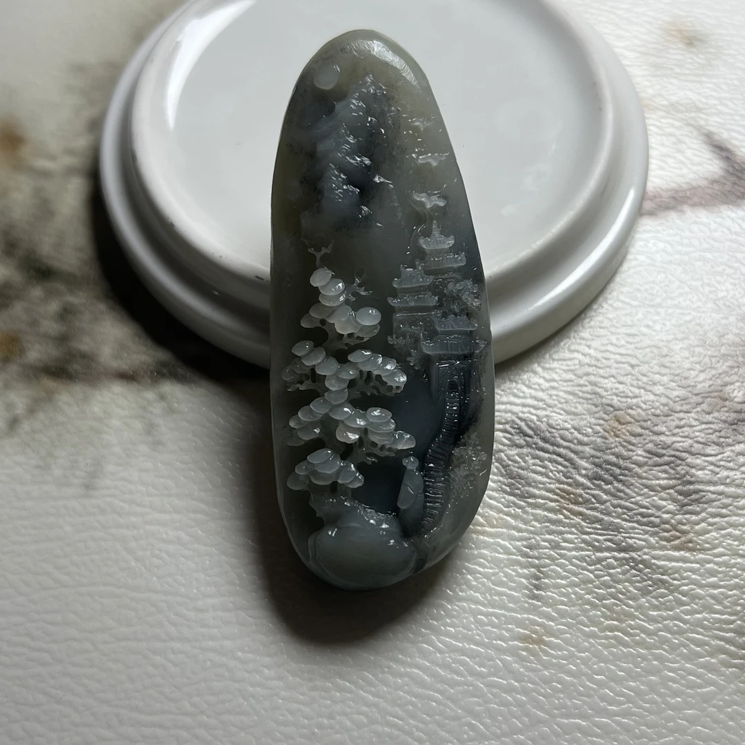 和田玉青花山水挂件男女通用款手工雕刻精美《定制》