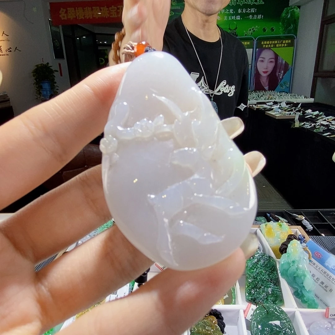 颈饰未镶嵌翡翠翡翠