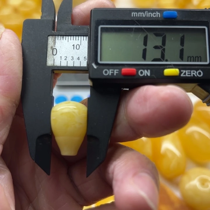 琥珀未镶嵌裸石原矿