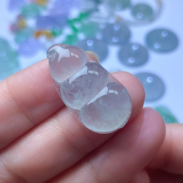 翡翠裸石高冰福豆