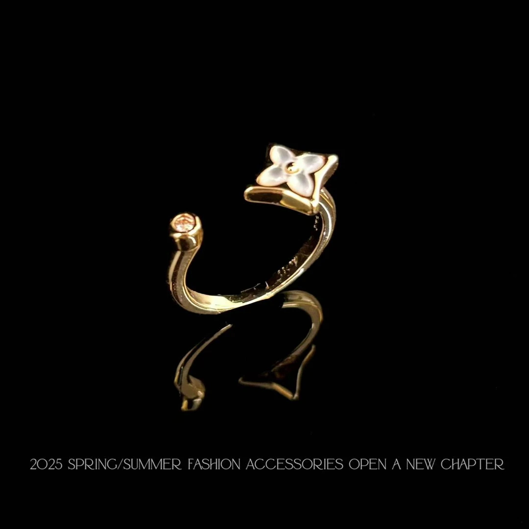 铜合金戒指 镀K金 2025款C8910【菱形四叶白】BOBAOLI 戒指