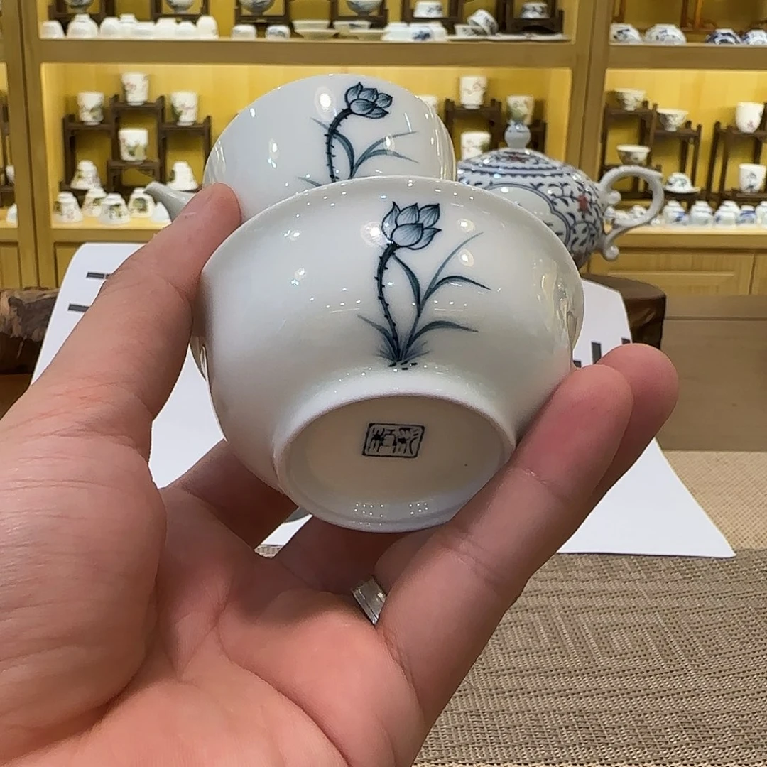 景德镇手绘荷花杯，一大一小