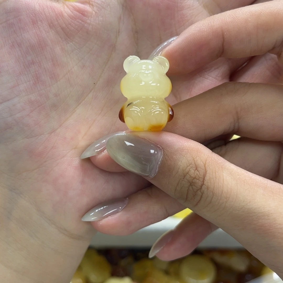 琥珀颈饰未镶嵌天然琥珀微瑕28克价