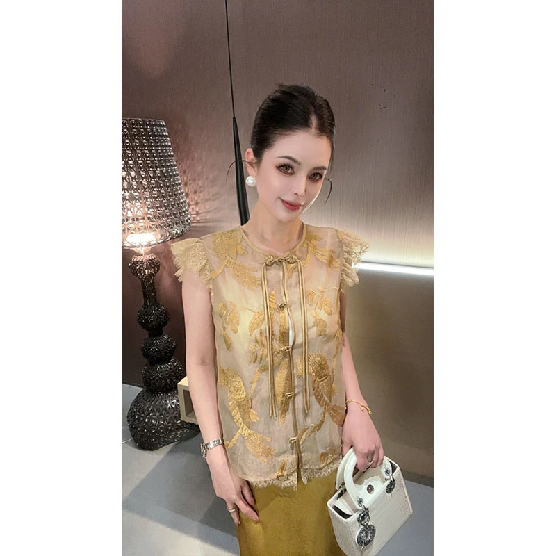 （特价）圆领国风盘扣小鸟刺绣拼接蕾丝上衣SY30698