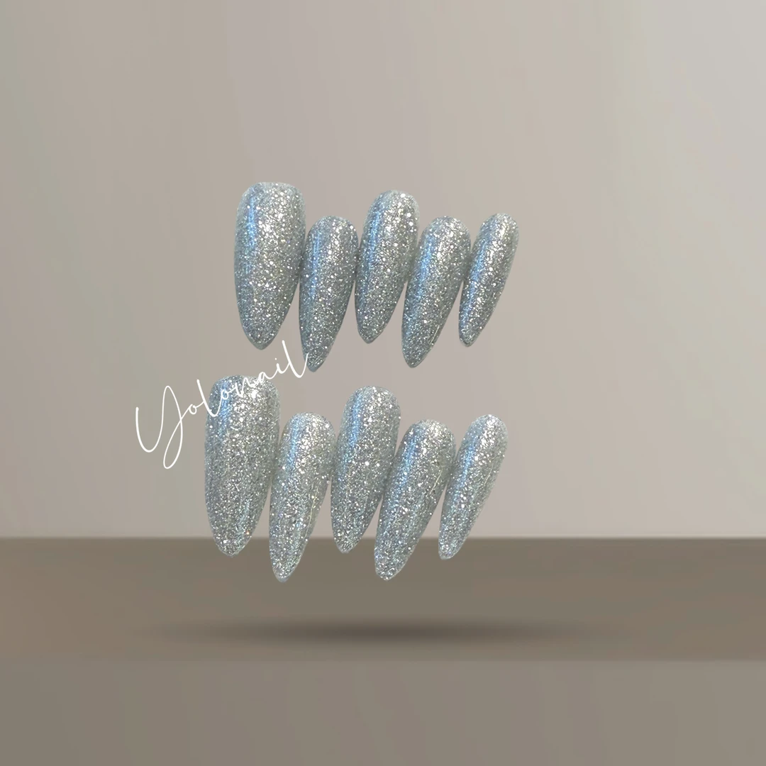 752.纯手工穿戴甲