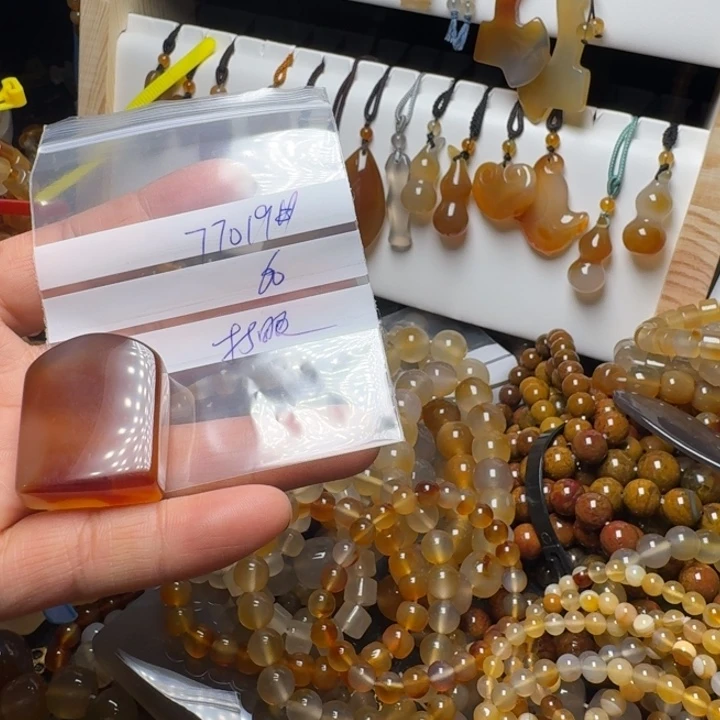 玛瑙/玉髓项链未镶嵌小**?77019