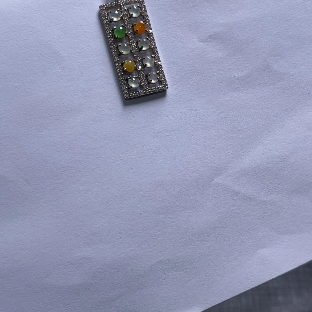 【闪购商品】未镶嵌手镯翡翠