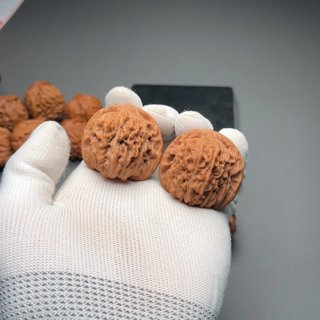 ****文玩核桃吊坠42尺全品四座楼