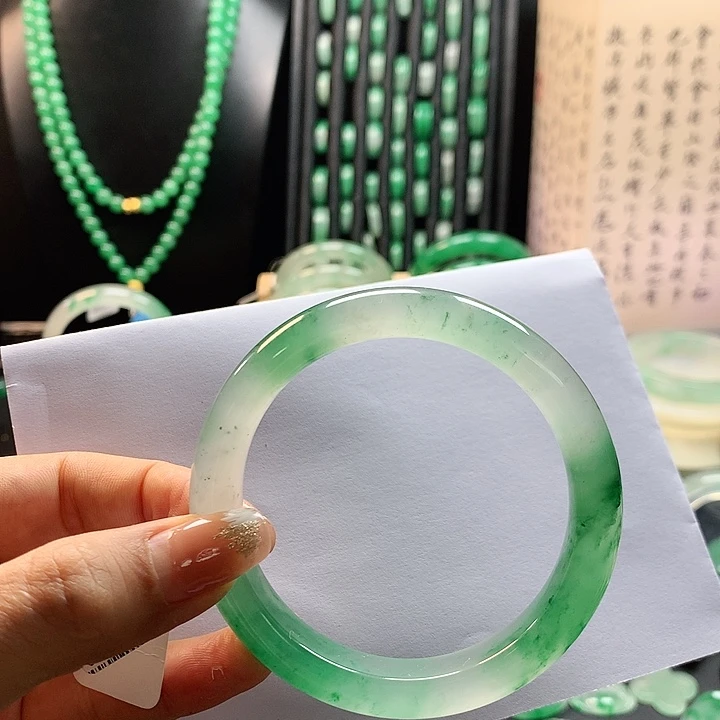 石英质玉手镯59未镶嵌