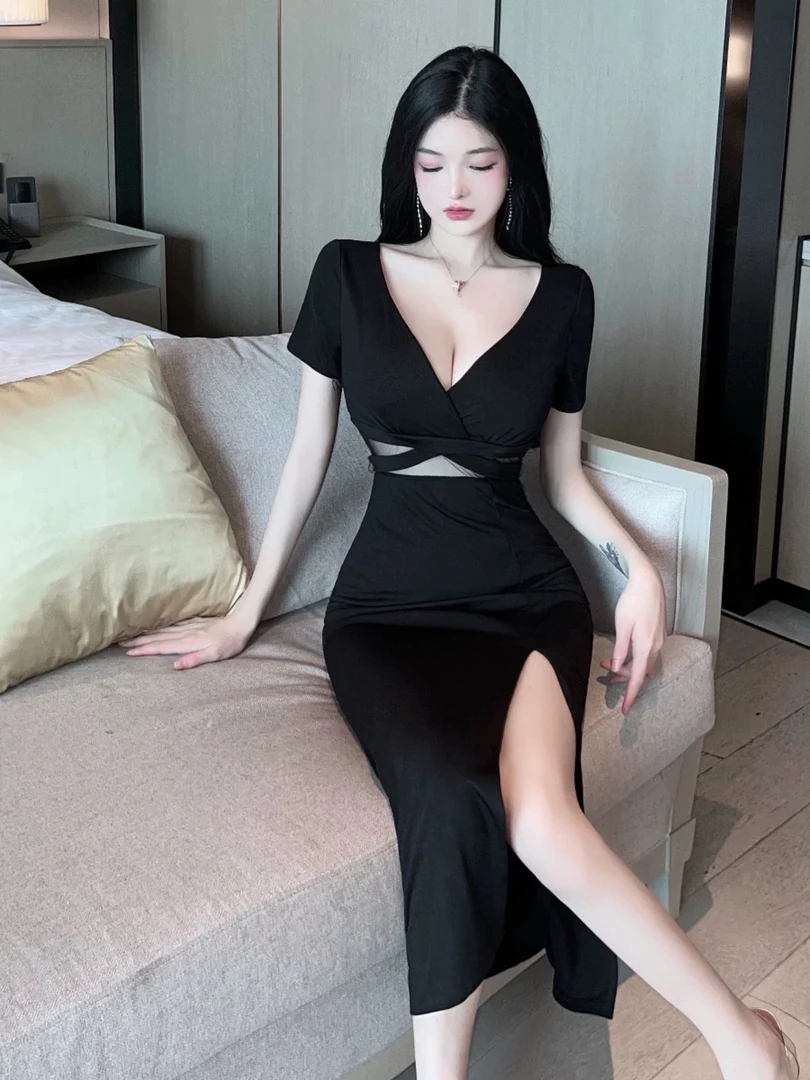 唇欲风性感气质显瘦V领连衣裙3560