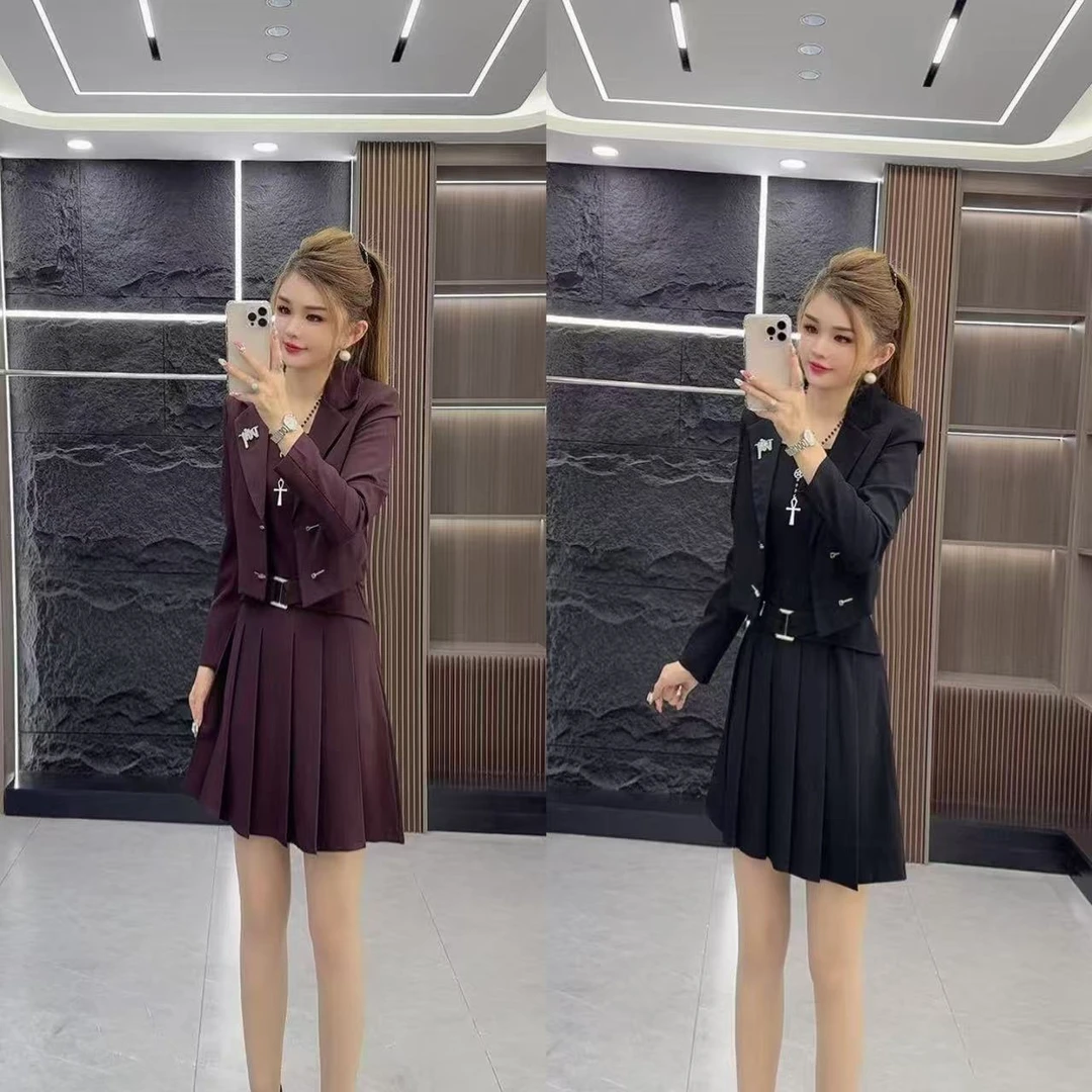 秋款0715 气质学院风吊带连衣裙 加 短款长袖上衣外套 两件套