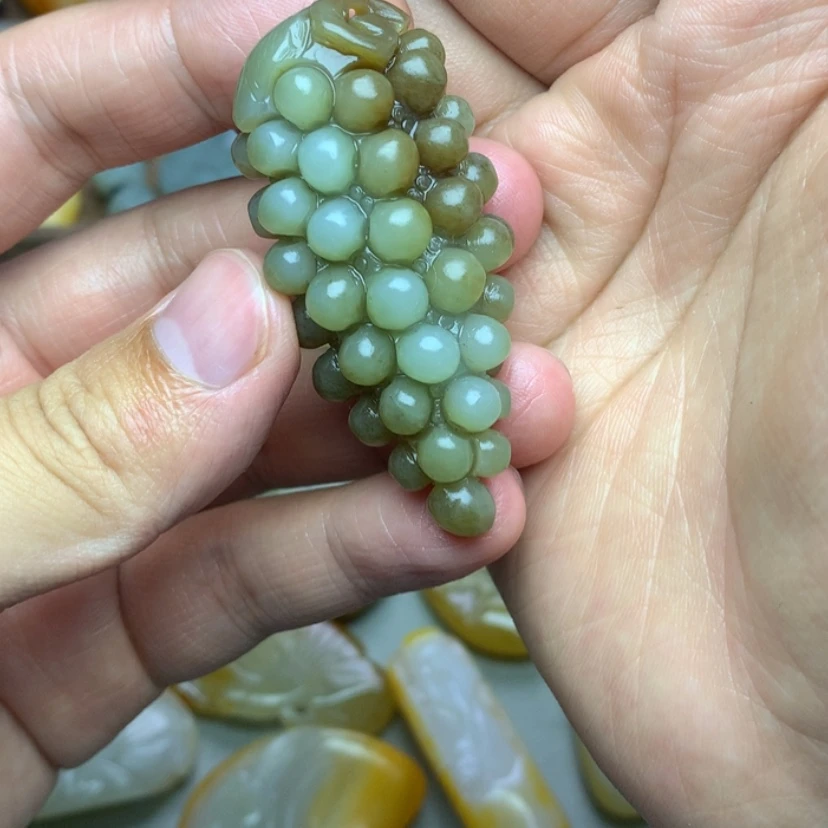【闪购商品】颈饰未镶嵌和田玉