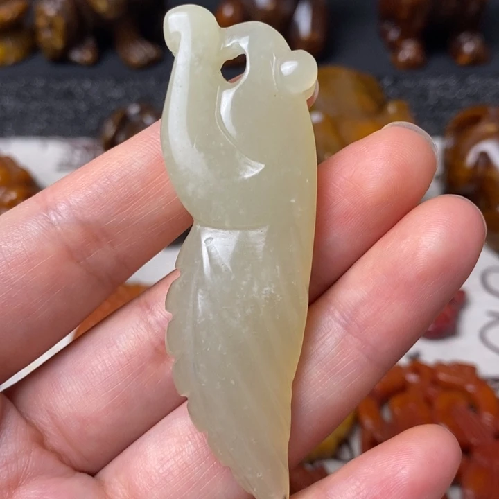 未镶嵌蛇纹石玉颈饰131
