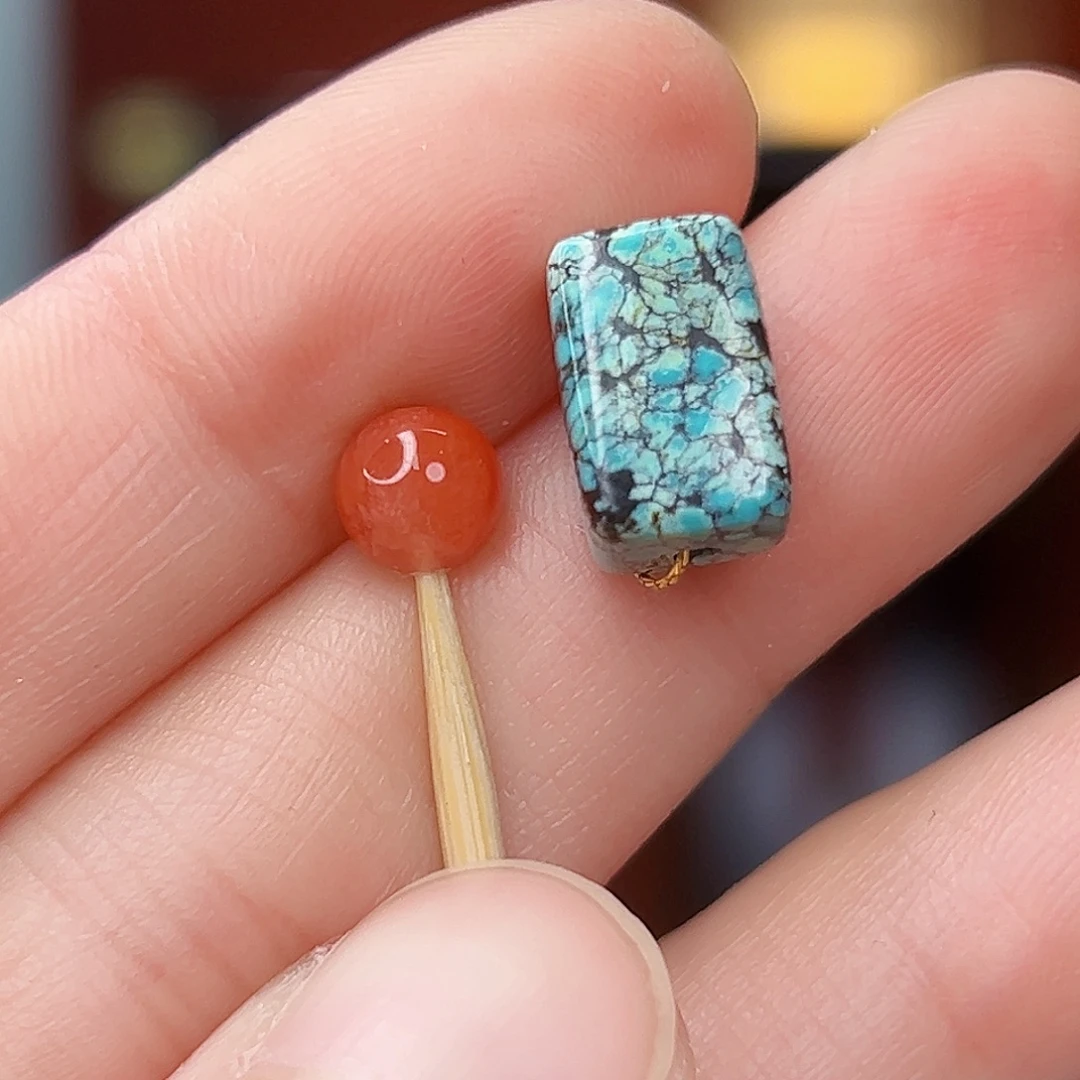 南红玛瑙未镶嵌珠宝奇石