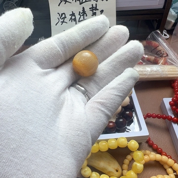 大叶紫檀（黑酸枝木类）