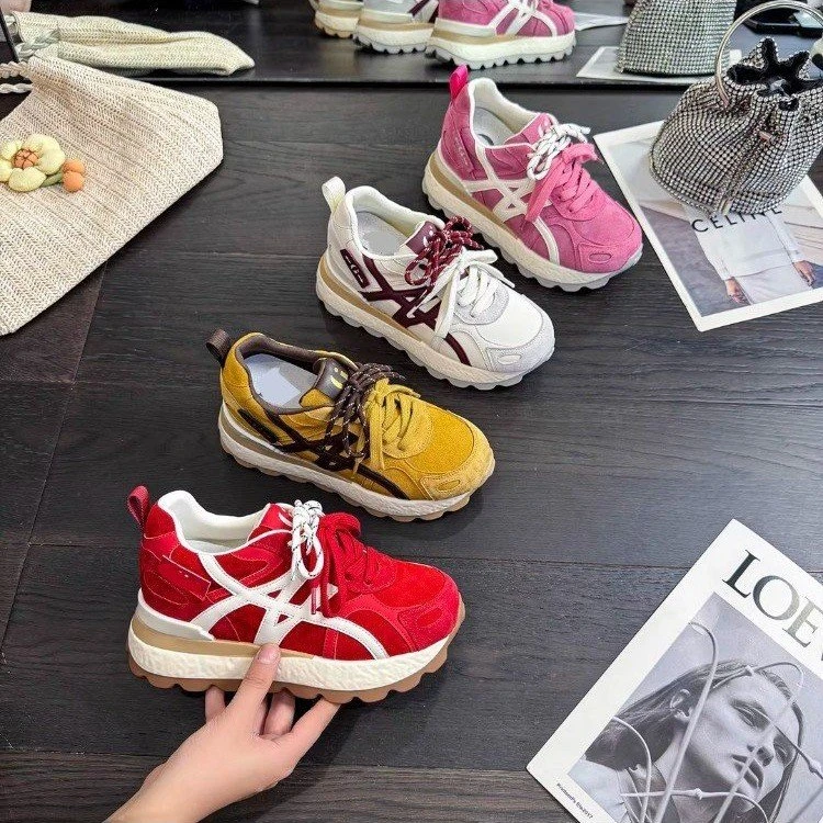 IG/IGV增高8CM2025秋季新款爆款软底风隐形透气女运动鞋韩版